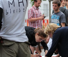 MH bleibt! (Trossinger Zeitung, Hannah Elisabeth Tilt)